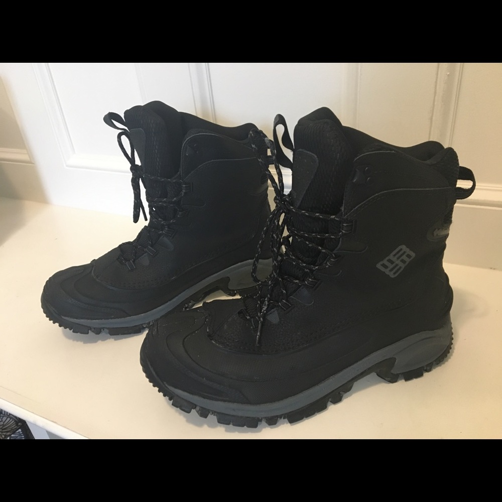 Columbia men’s size 12 Boots